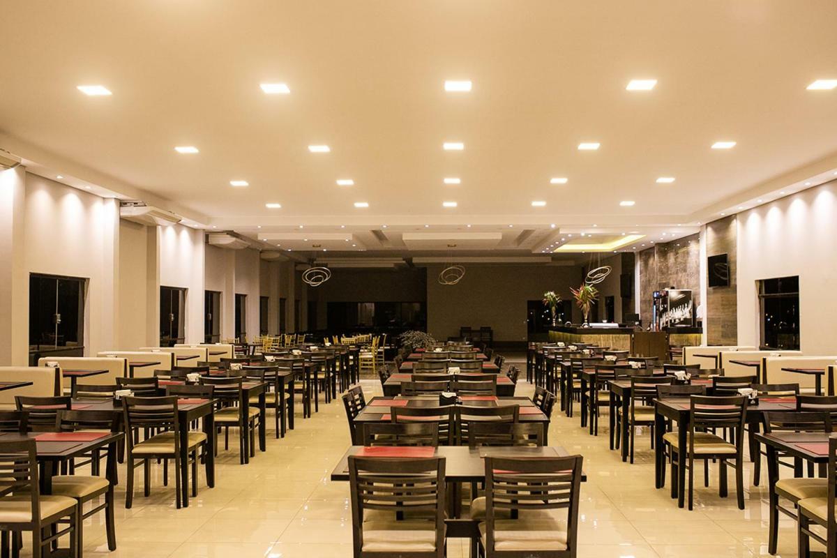 Primar Plaza Hotel Ботукату Экстерьер фото